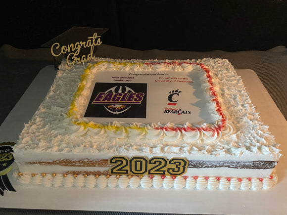 2023 Graduation Cakes by Ventito Bakery traditional or gluten free for delivery only.