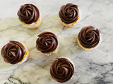Sugar Free Vanilla Cupcakes with Chocolate Fudge Buttercream